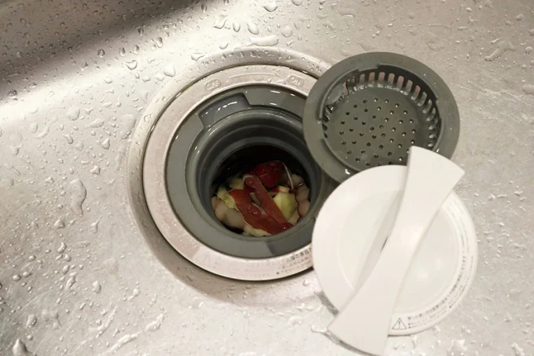 厨房垃圾处理器:工作方式、优缺点与安装条件:研磨排放与独立处理 3