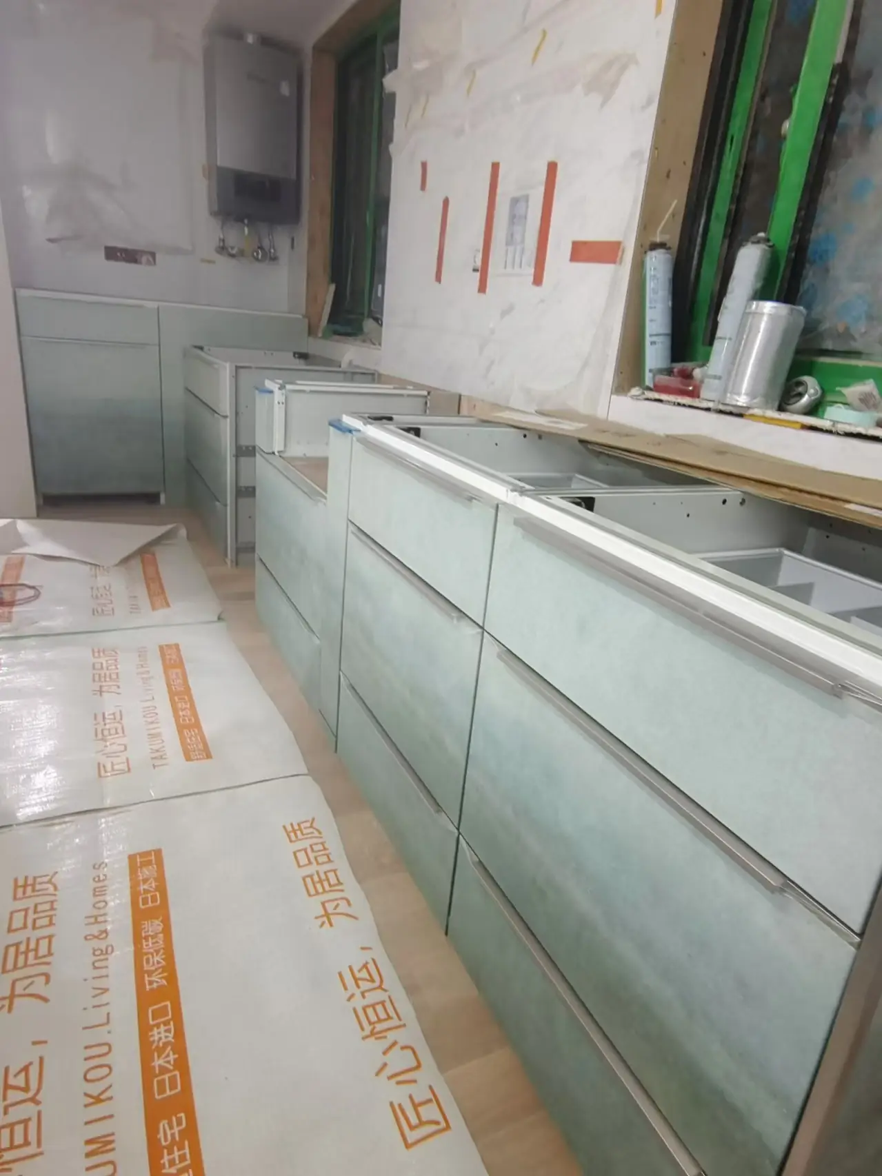 地板、橱柜与呼吸砖 1