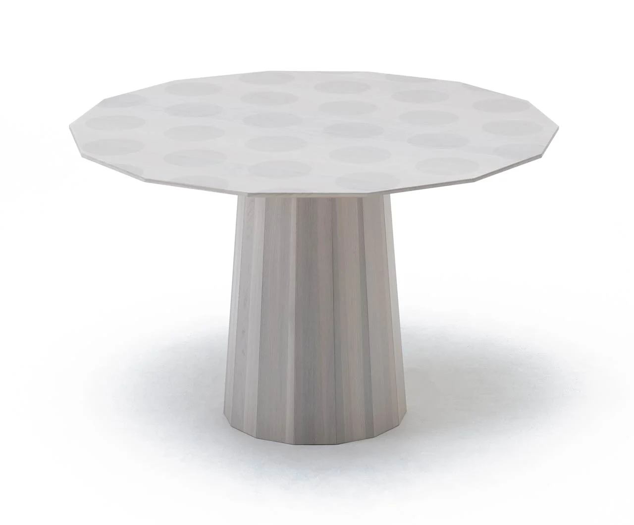 Colour Wood Dining 120 产品与空间
