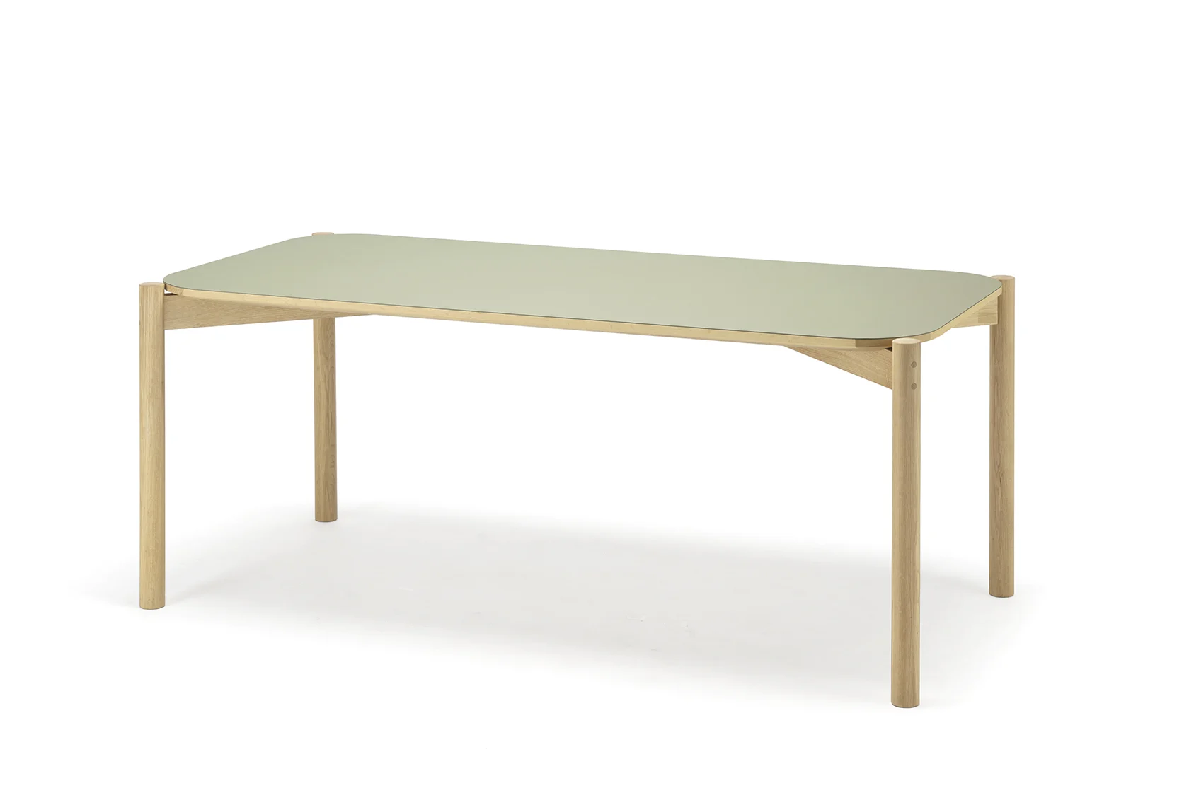 Castor Table Linoleum 180 产品与空间