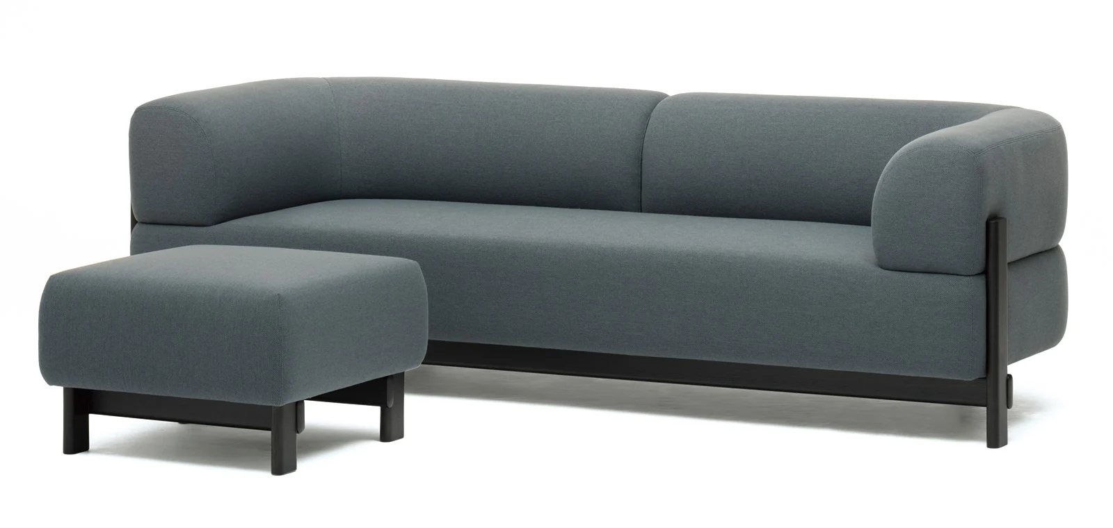 Elephant Sofa Ottoman 产品与空间