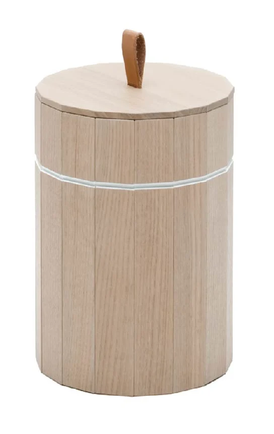 Colour Bin Medium 产品与空间