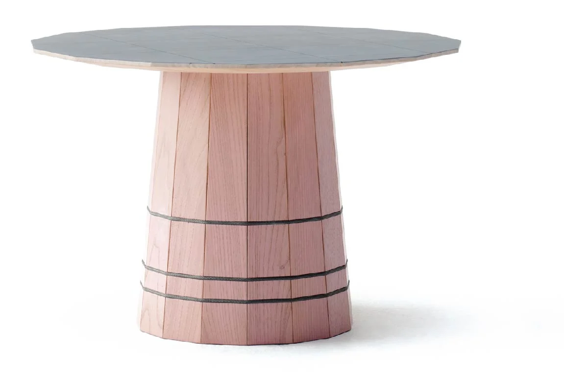 Colour Wood Dark Grid 产品与空间