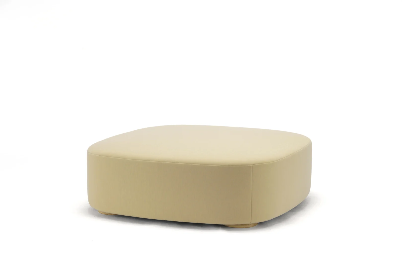 Polar Lounge Island 产品与空间