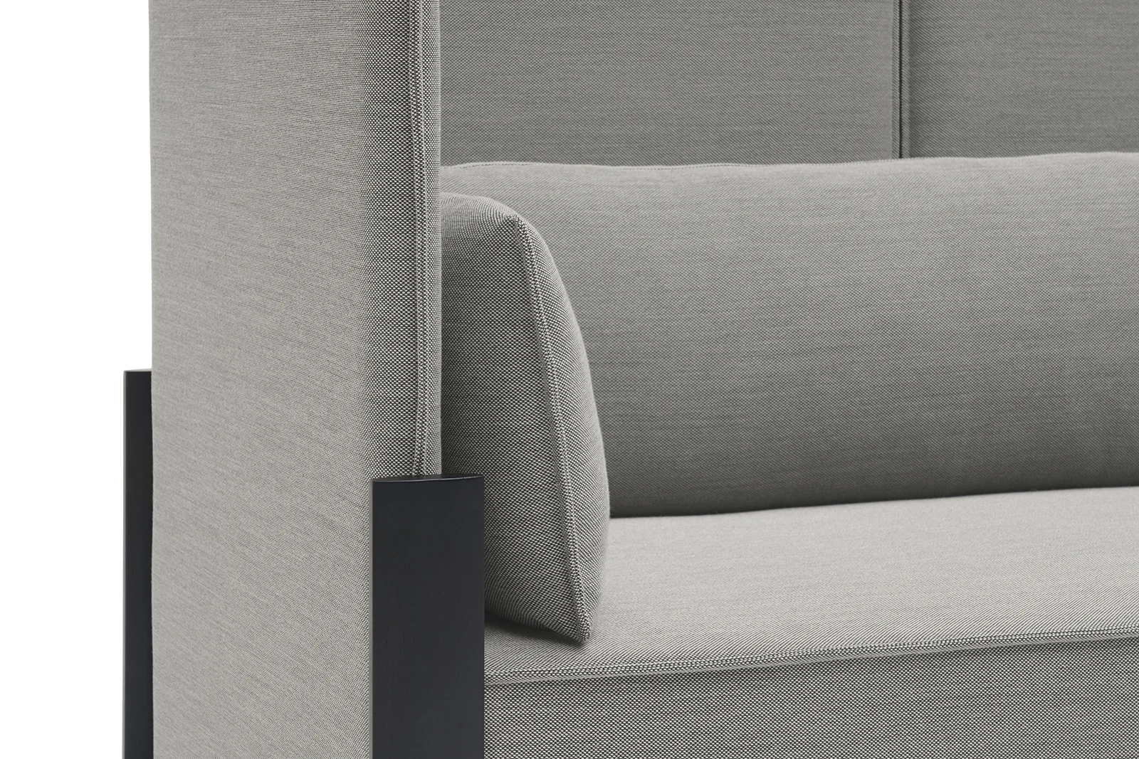 Fence Sofa 2-Seater 产品与空间