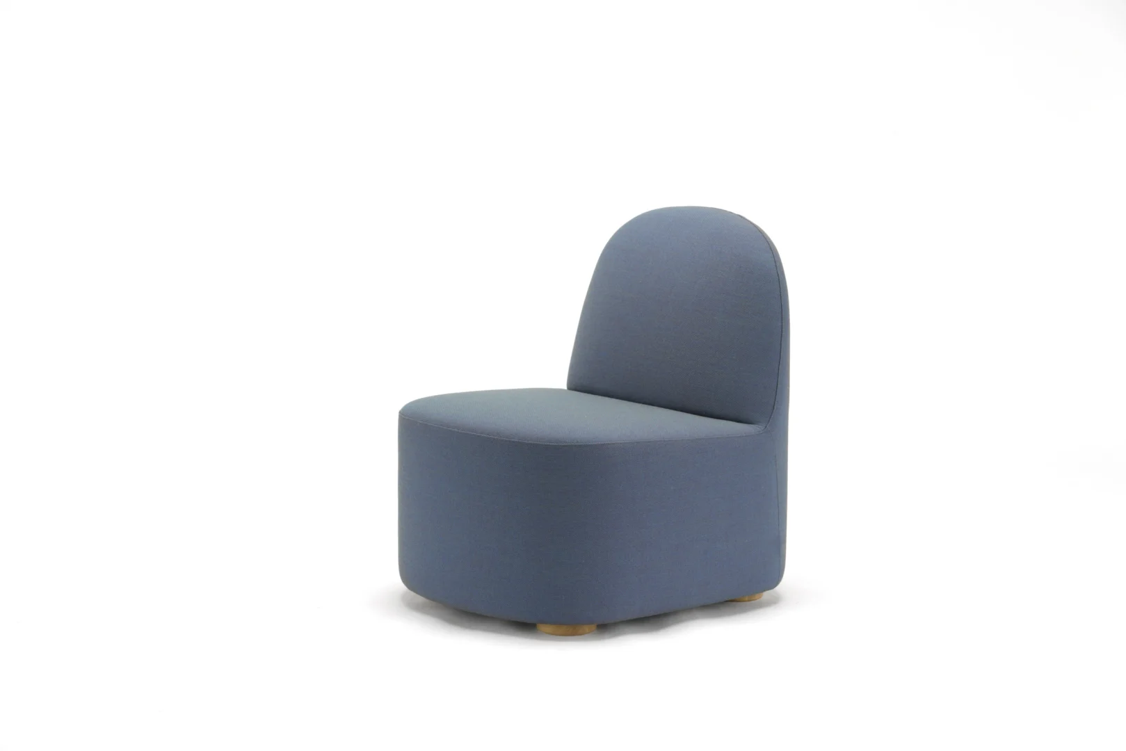 Polar Lounge Chair S 产品与空间